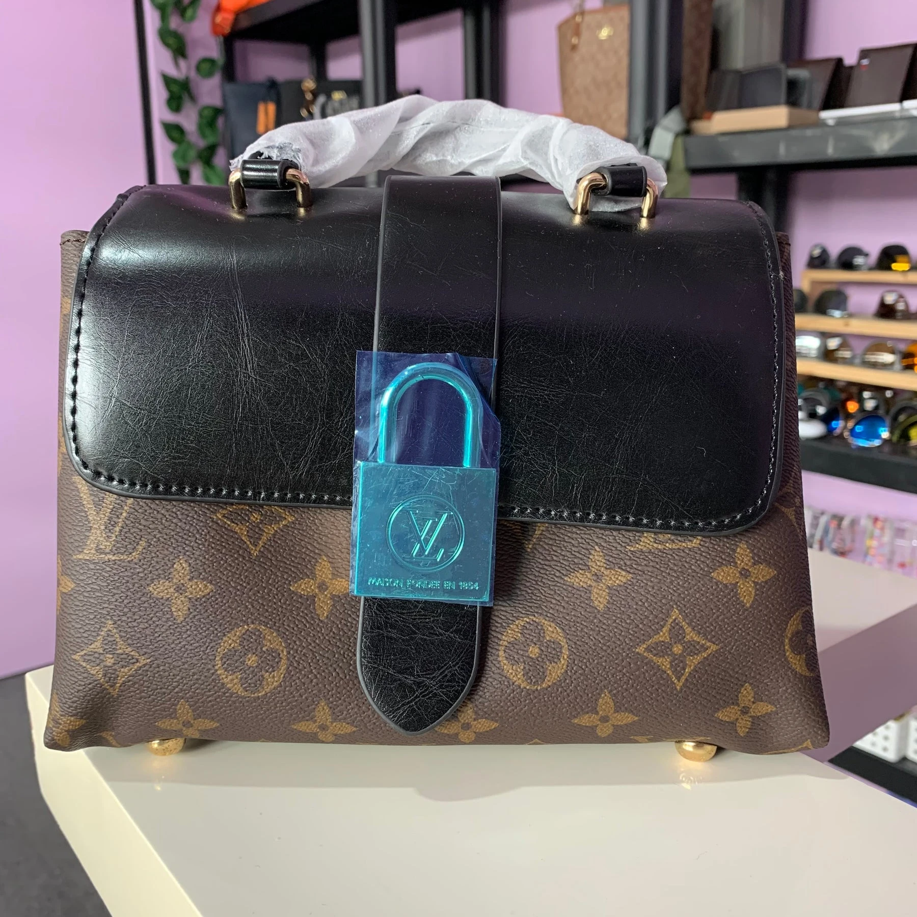 BOLSA LOCKY BB